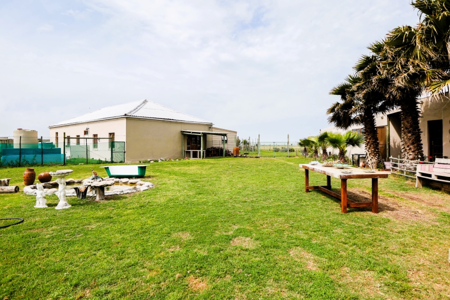 8 Bedroom Property for Sale in Mossel Bay Rural Western Cape